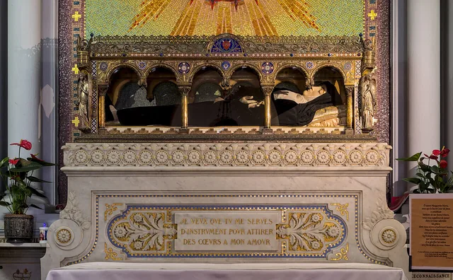 The reliquary identified as Margaret Mary Alacoque's in the Visitation chapel, Paray-le-Monial.